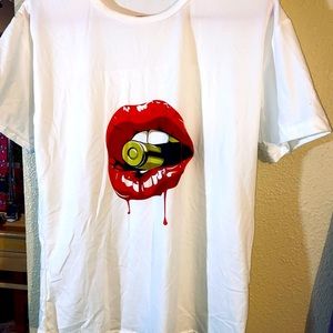 2/20 Crisp white tee mix match w other $15 items